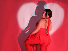 LorensDouce - female with brown hair and  big tits webcam at xLoveCam