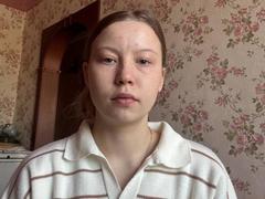 LoretaFeltner - female with brown hair and  big tits webcam at xLoveCam