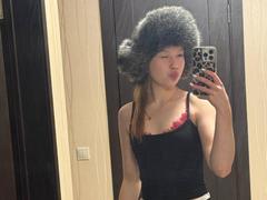 LoretaFeltner - female with brown hair and  big tits webcam at xLoveCam