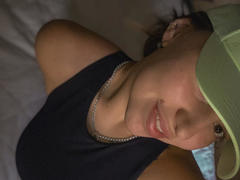 LoriSue - female with brown hair and  big tits webcam at xLoveCam