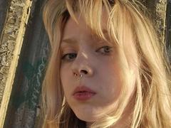 LouellaCardenal - blond female with  big tits webcam at xLoveCam