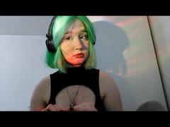 LouellaDupaski from xLoveCam