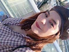 LouiseSexBigBoobs - female with brown hair and  small tits webcam at xLoveCam