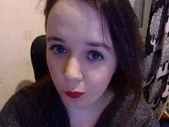 LoveClo - female with brown hair and  small tits webcam at xLoveCam