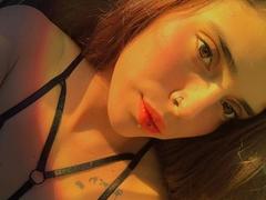 LovelyAprill - female webcam at xLoveCam