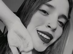 LovelyAprill - female webcam at xLoveCam