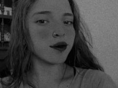 LovelyAprill - female webcam at xLoveCam