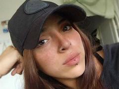 LovelyAprill - female webcam at xLoveCam