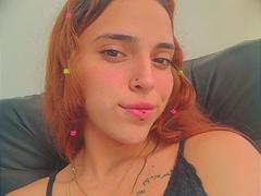 LovelyAprill - female webcam at xLoveCam