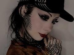 LuaSpectral - female with black hair webcam at xLoveCam