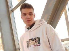 LucasLong - male webcam at xLoveCam