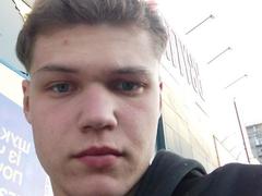 LucasLong - male webcam at xLoveCam