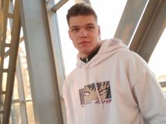 LucasLong - male webcam at xLoveCam