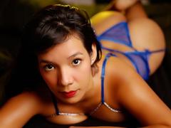 LuciaMoretti - female with  big tits webcam at xLoveCam