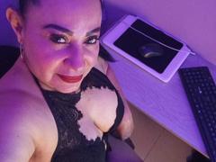 LucianaBlack - female webcam at xLoveCam