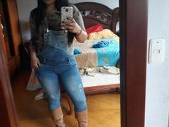 LucianaHotty69 - female with brown hair webcam at xLoveCam