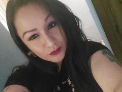 LucianaHotty69 - female with brown hair webcam at xLoveCam
