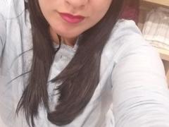 LucianaHotty69 - female with brown hair webcam at xLoveCam