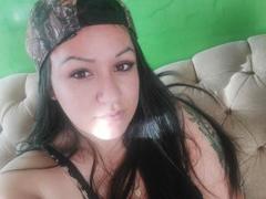 LucianaHotty69 - female with brown hair webcam at xLoveCam