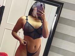 LucieMilner - female with black hair and  big tits webcam at LiveJasmin