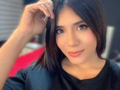 LucieMilner - female with black hair and  big tits webcam at LiveJasmin