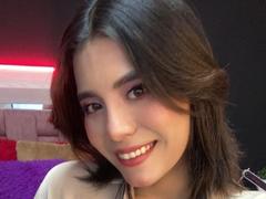 LucieMilner - female with black hair and  big tits webcam at LiveJasmin