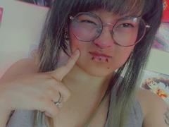 LuckyLeahX - female webcam at xLoveCam