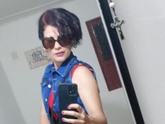 LucyAndJason from xLoveCam