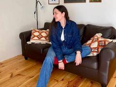 LucyBi - female with black hair and  big tits webcam at xLoveCam