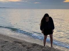 LucyBi - female with black hair and  big tits webcam at xLoveCam