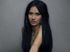 LucyMoorgana - female with black hair webcam at xLoveCam