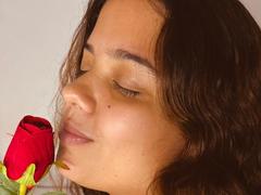 LuisaVanegas from xLoveCam