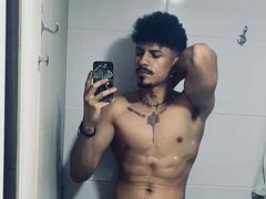LukeeTaylor - male webcam at xLoveCam