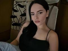 Lulii69 - female with brown hair webcam at xLoveCam