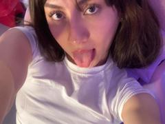 LuluBerry - female with black hair webcam at xLoveCam