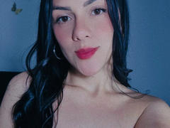 LucyLiz - female with brown hair webcam at LiveJasmin