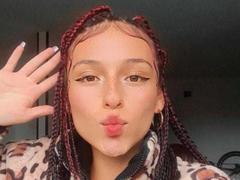 LunaAngell - female webcam at xLoveCam