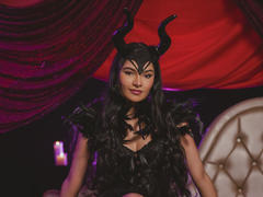 MelanyAspen - female with black hair webcam at LiveJasmin