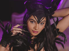 MelanyAspen - female with black hair webcam at LiveJasmin