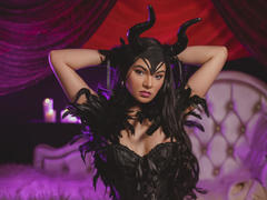 MelanyAspen - female with black hair webcam at LiveJasmin