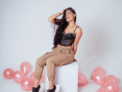 MelanyAspen - female with black hair webcam at LiveJasmin