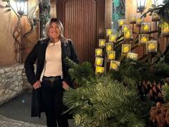 LunaBeya - blond female webcam at xLoveCam