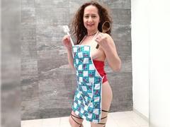 SashaSunchine - female with black hair webcam at LiveJasmin