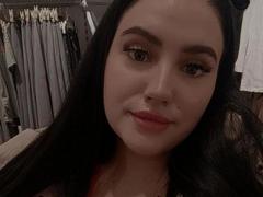 LunaDreamyHot - female with brown hair and  big tits webcam at xLoveCam