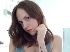 LunaFiorella from xLoveCam