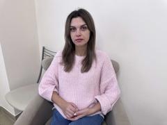 LunaFlinn - female with brown hair webcam at LiveJasmin