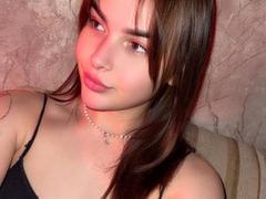 LunaHeadly from xLoveCam