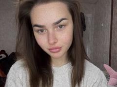 LunaHeadly - blond female webcam at xLoveCam