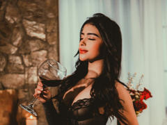 LunaLenox from xLoveCam