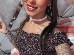 LunaLindaHot from xLoveCam